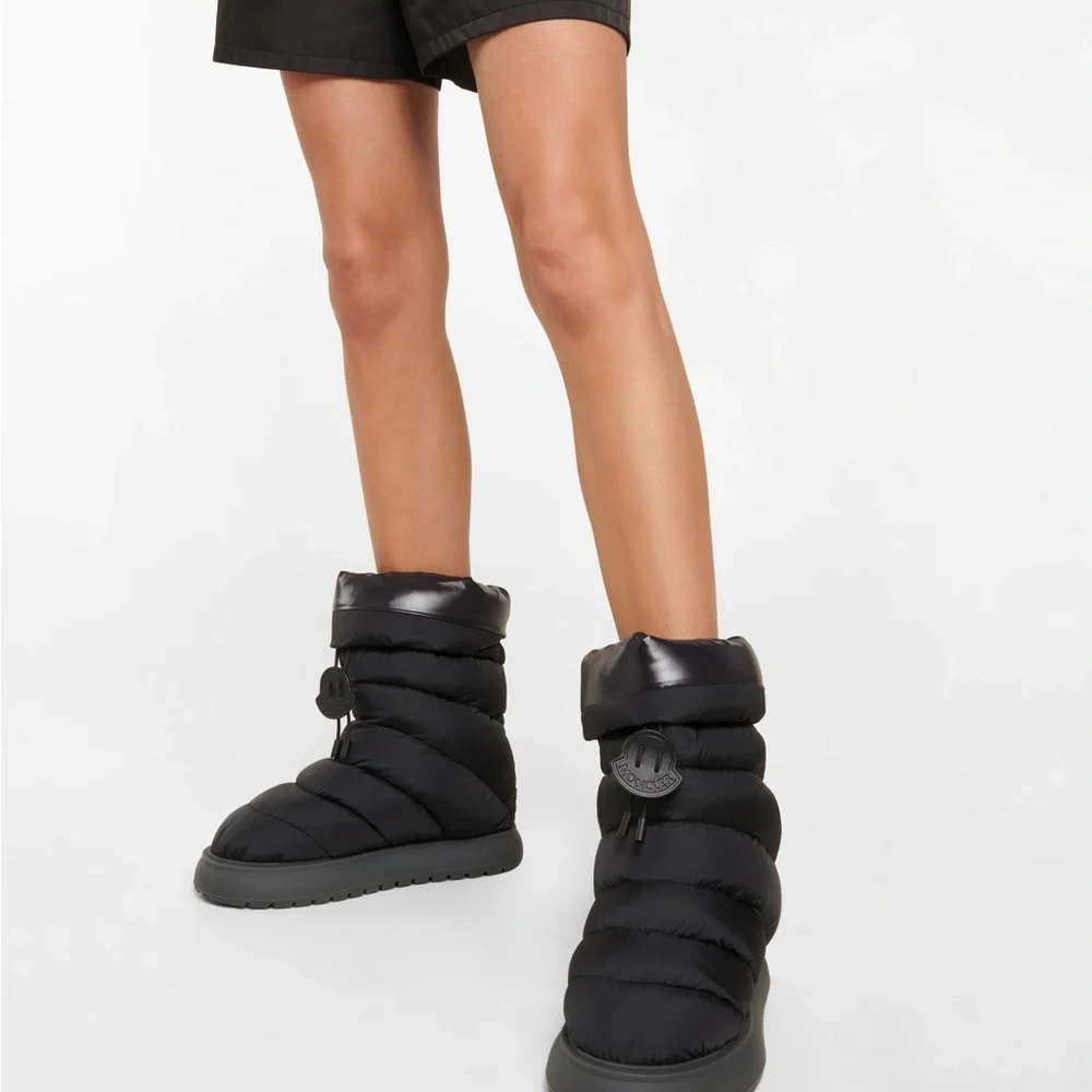 Moncler Gaia Mid Puffer Boots in Black - Picture 6 of 8